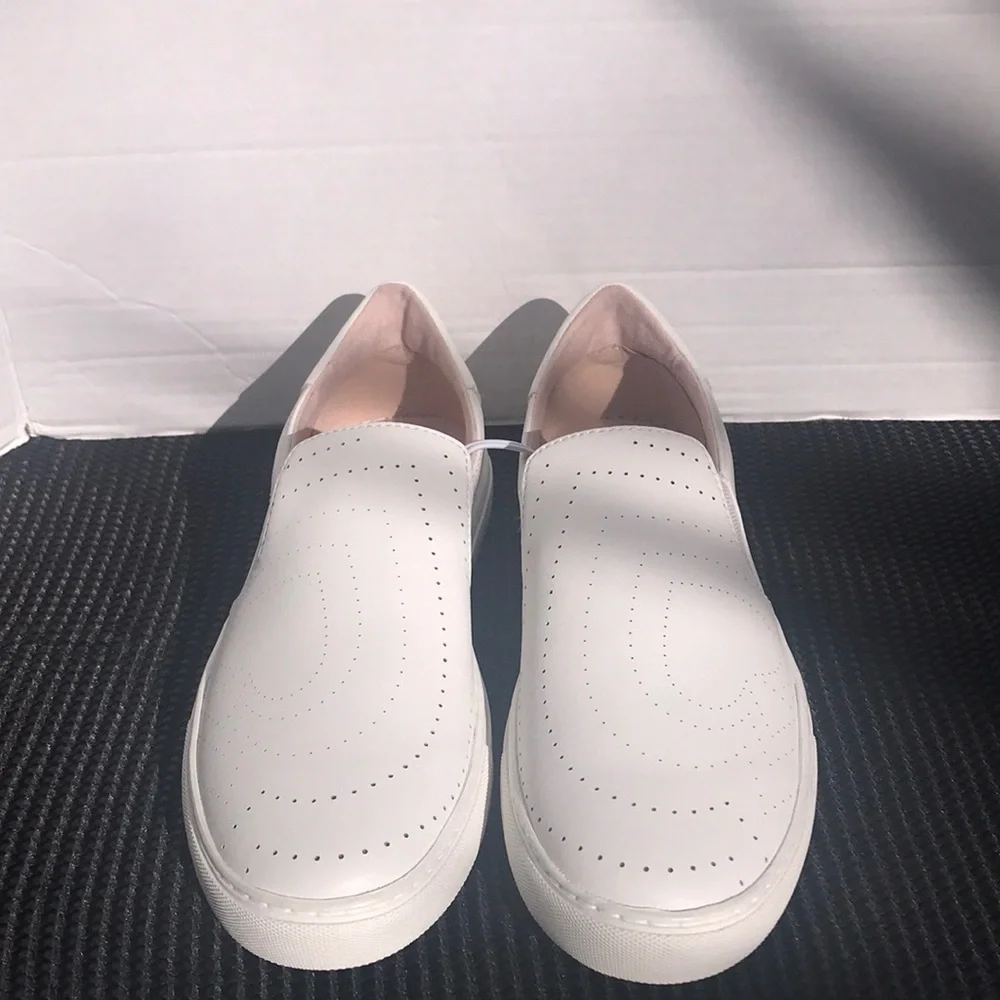 🆕Kate Spade Perforated Leather Slip Ons